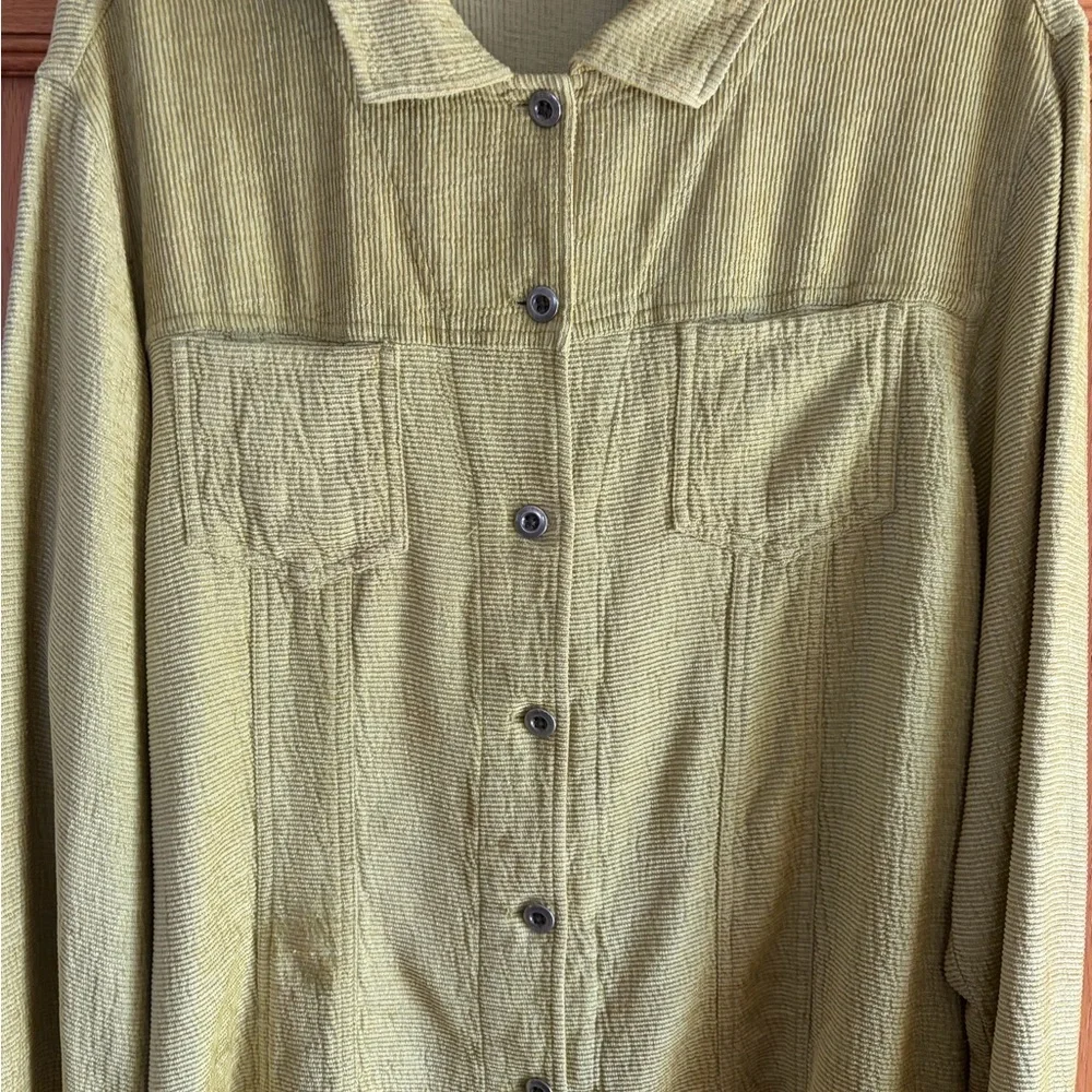 Chico's Light Green Button-Up Shirt Jacket size 3=large